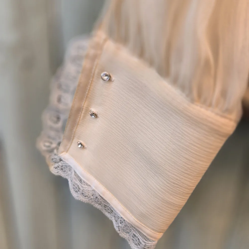 Alice + Olivia Sheer Silk Lace Blouse – Vintage,  Ivory, Large - Picture 5 of 9